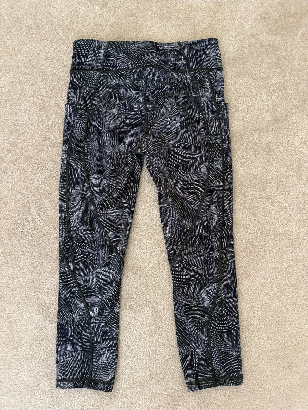 Lululemon Women’s Black & Gray Printed High-Waist Leggings